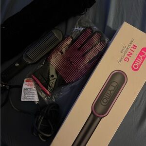 TYMO Pink Hair Styling Comb

Used once! Like new!